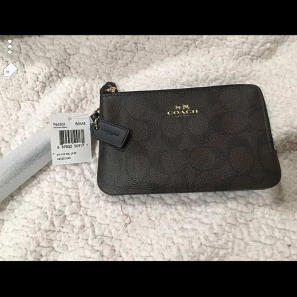 BRAND NEW COACH WRISTLET WITH TAGS!